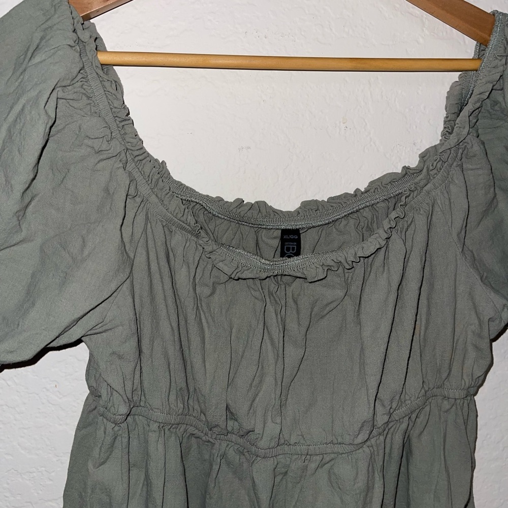 Dress - Picture 2 of 2